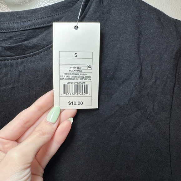 a new day Black Cap-Sleeve Crewneck Tank Top - Picture 3 of 4